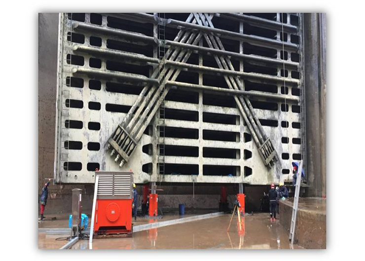 三峽南北二線提升器，提升高度175m ～185m