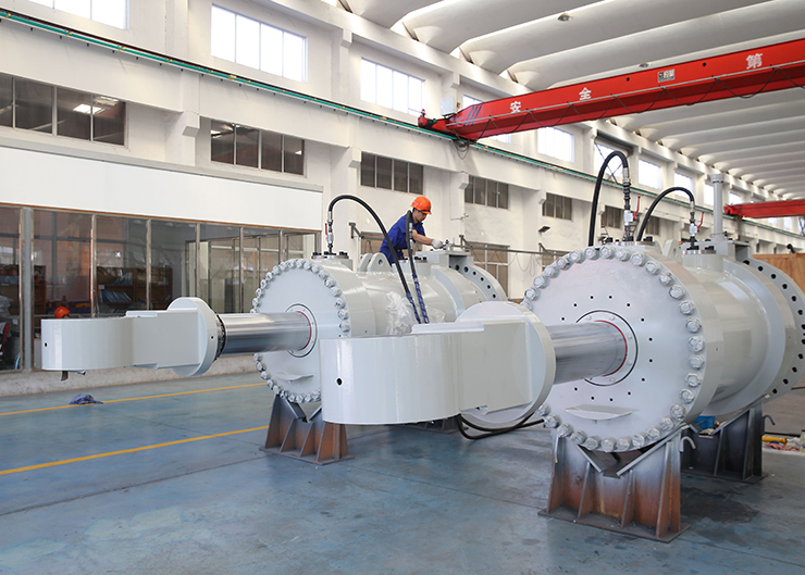 烏東德電站水輪機接力器，單機容量85萬千瓦